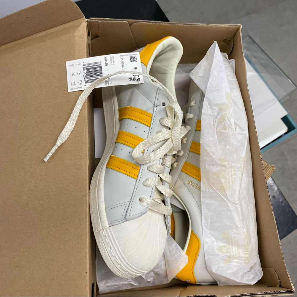 Adidas SUPERSTAR Offwhite & Yellow Stripes